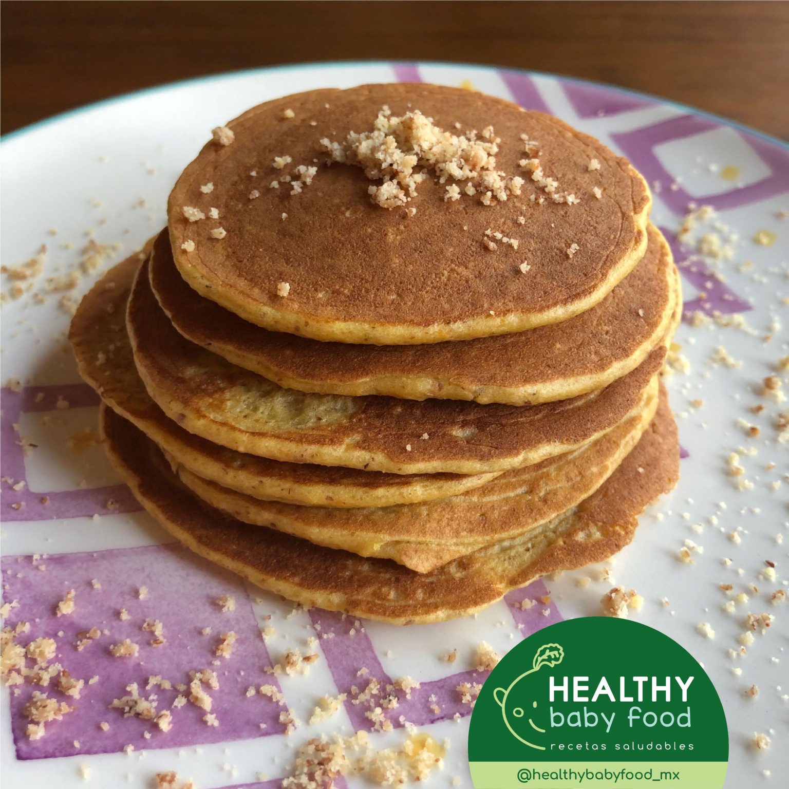 HOTCAKES DE AVENA Y ALMENDRAS 